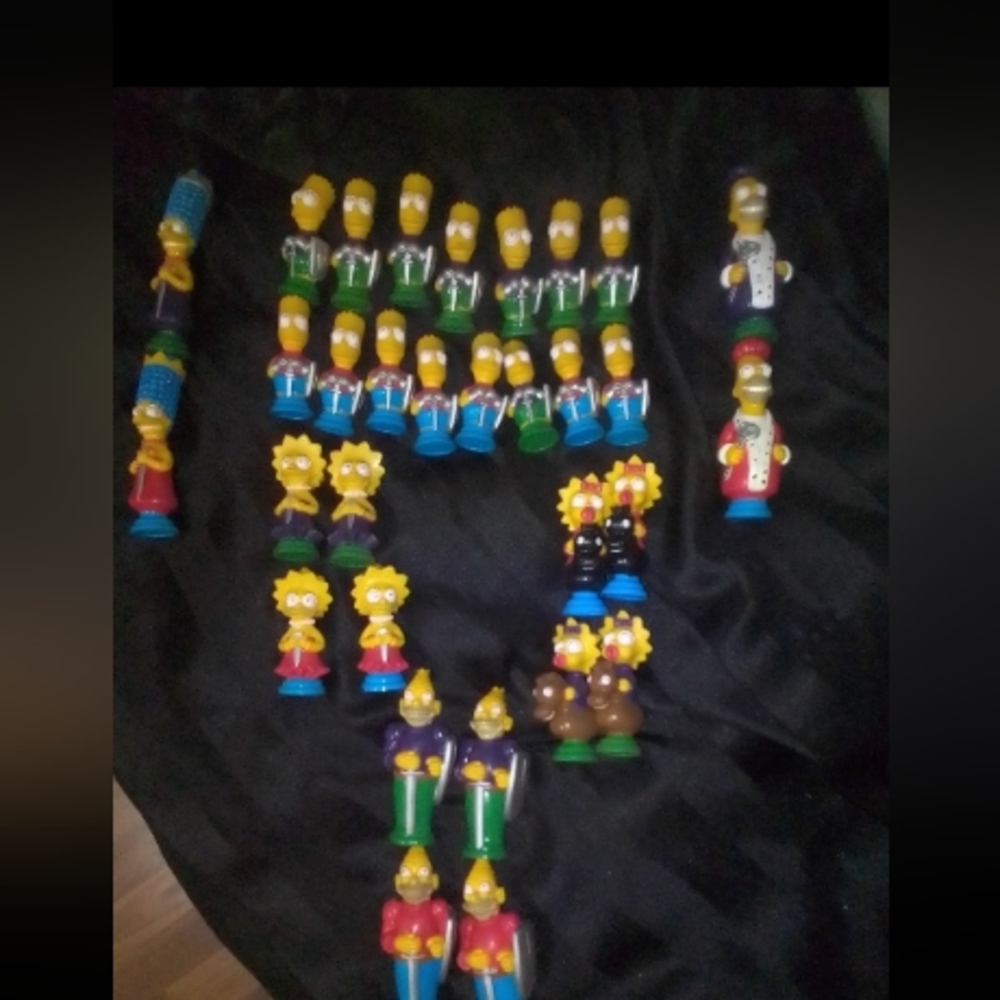 Simpson's Chess Pieces